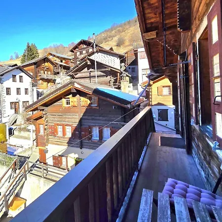 Typische Le Luisant- Val D'herens By Interhome